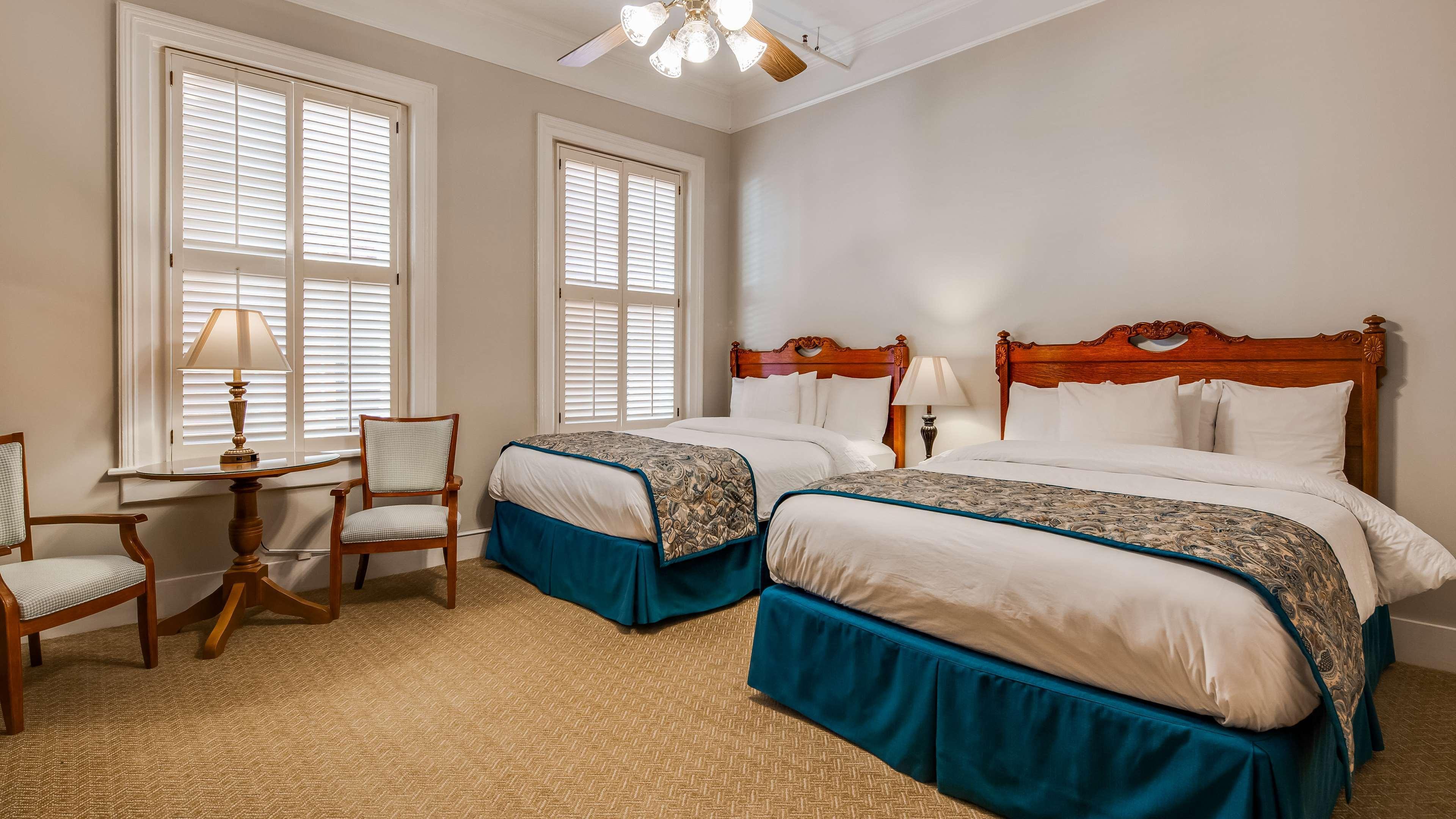 Windsor Hotel, Ascend Hotel Collection Americus Bagian luar foto